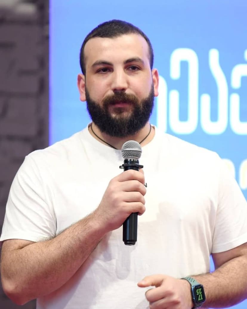 ავთანდილ მღებრიშვილი